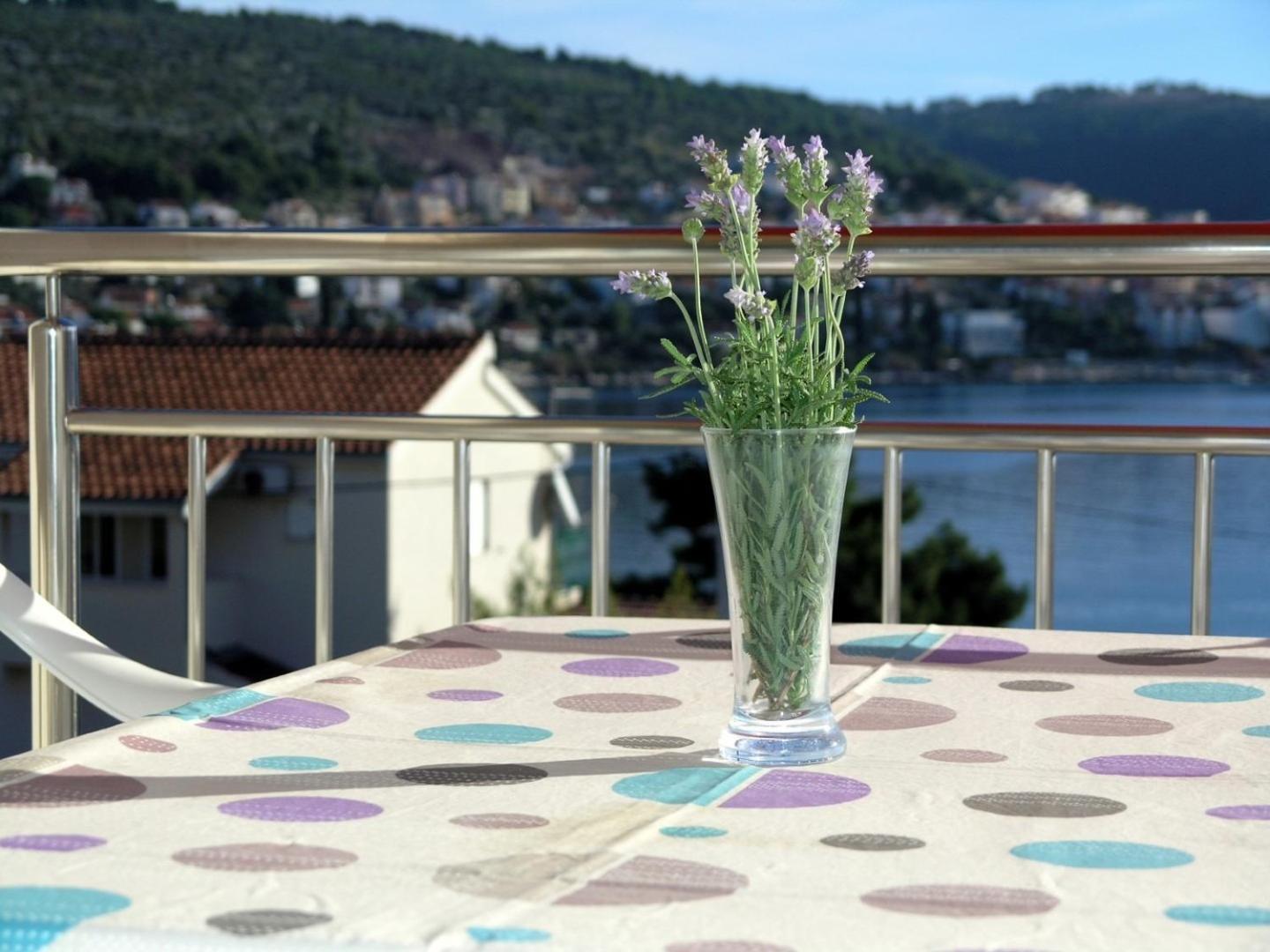 Apartments Aurelius - Relaxing With Gorgeous View Trogir Exterior photo